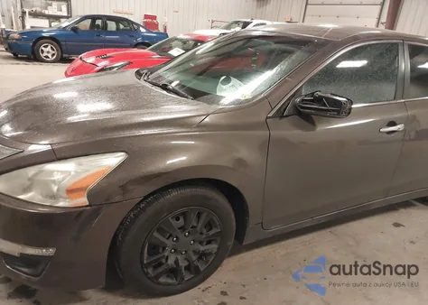 2014 Nissan Altima 2.5/2.5 S/2.5 Sl/2.5 Sv z USA, uszkodzony, nr VIN 1N4AL3AP6EN378042